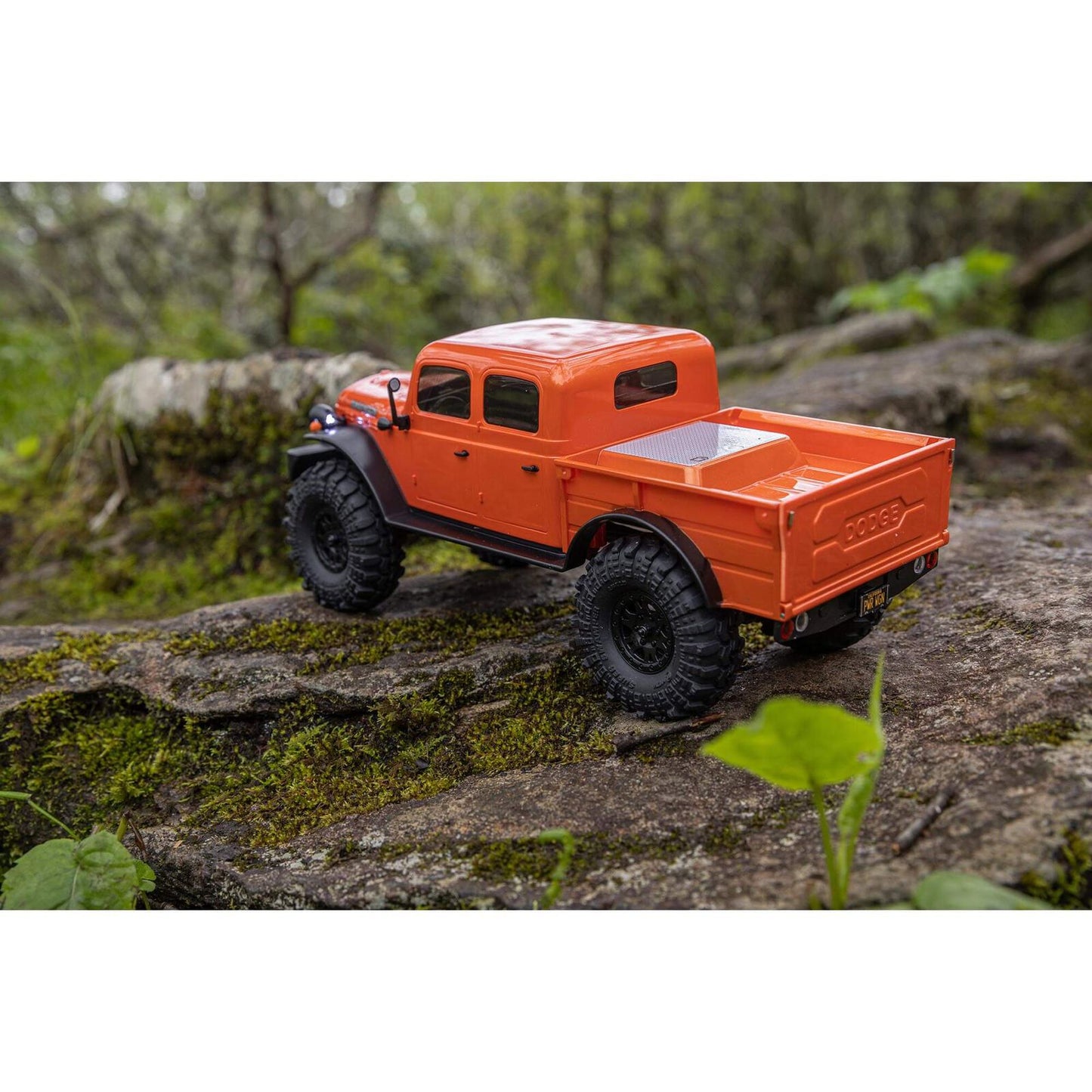 1/24 SCX24 Dodge Power Wagon 4X4 RTR Brushed Rock Crawler (Battery & Charger Included), Orange
