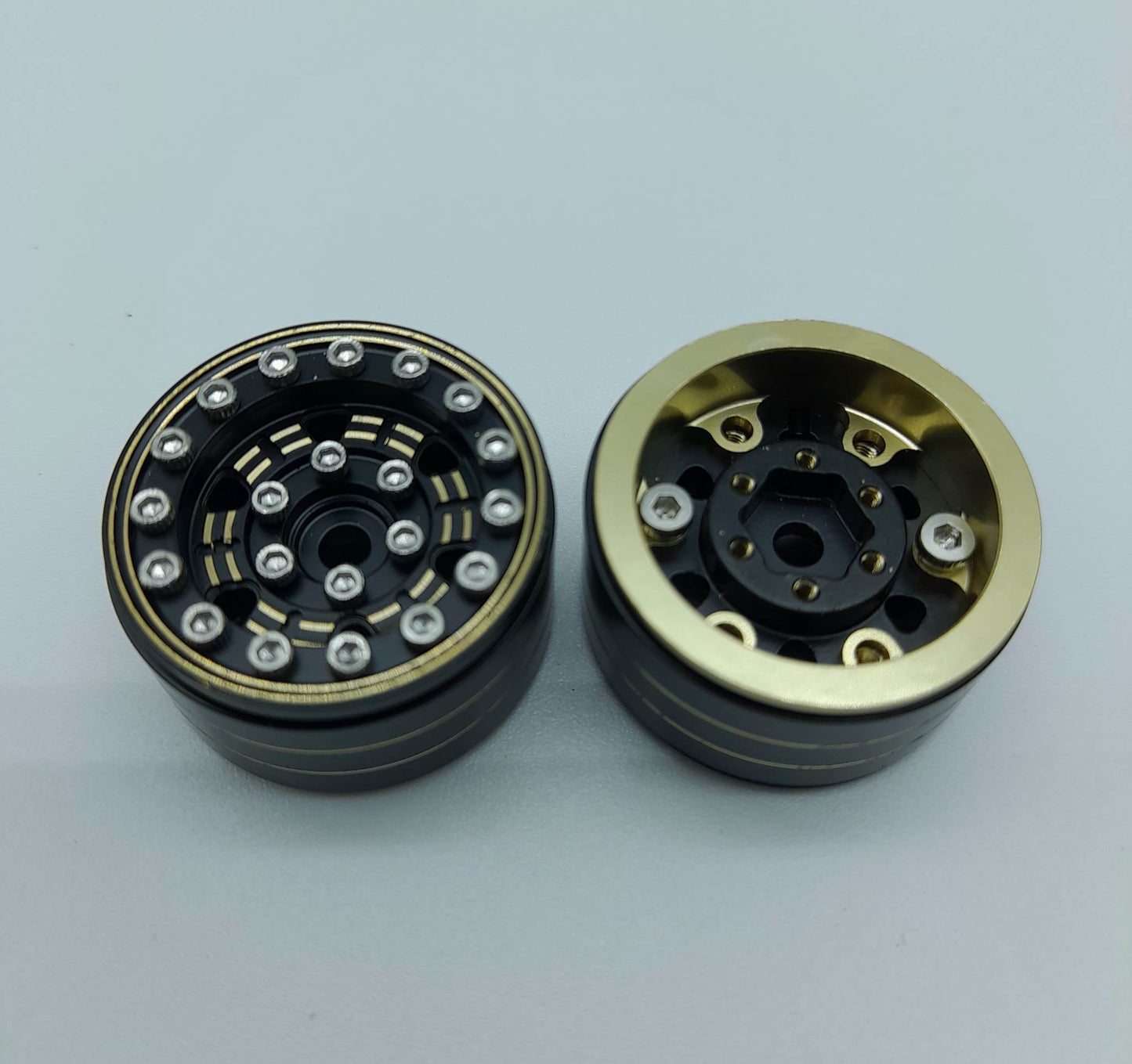 Roues Beadlock 1.0" SCX24 Noir Tout En Laiton (WAGWH10BRK4)