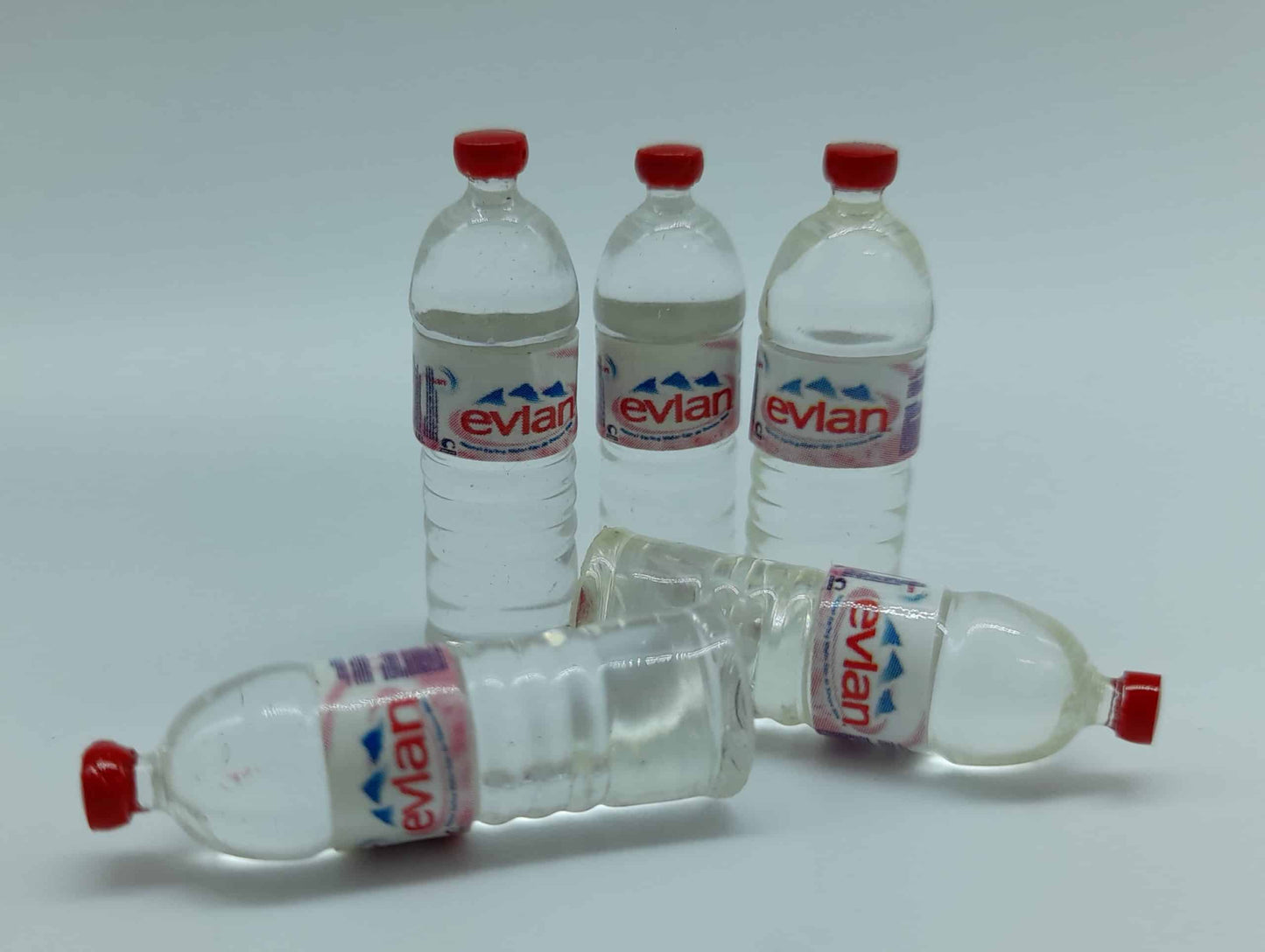 Ensemble de (5) Bouteilles D’eau 1/10 (BE-2)