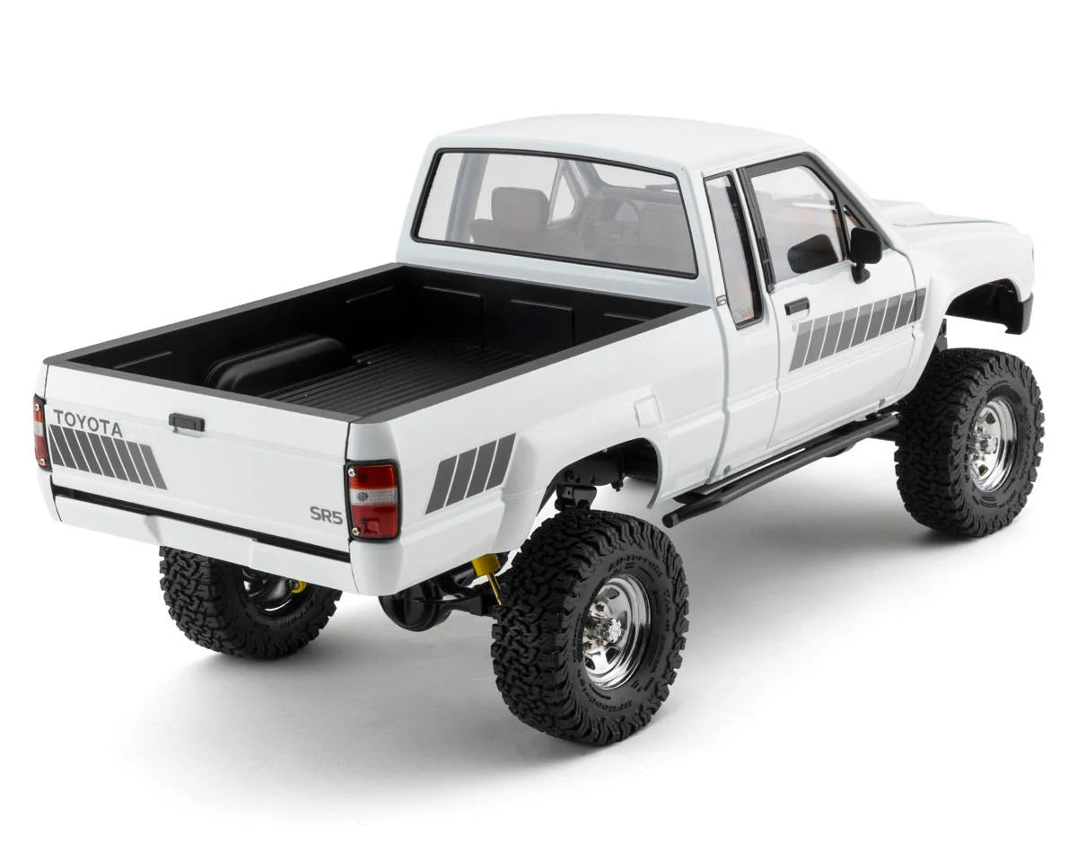 RC4WD - Trail Finder 2 "LWB" 1/10 RTR 4WD Scale Trail Truck w/1987 Toyota XtraCab Body & 2.4GHz Radio (White)