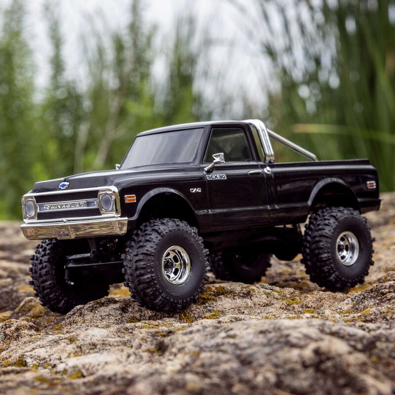 PRÉ-COMMANDE Axial 1/30 SCX30 Chevrolet K10 (Battery & Charger Included)(Black/green) Disponible dès le 21/01/2026