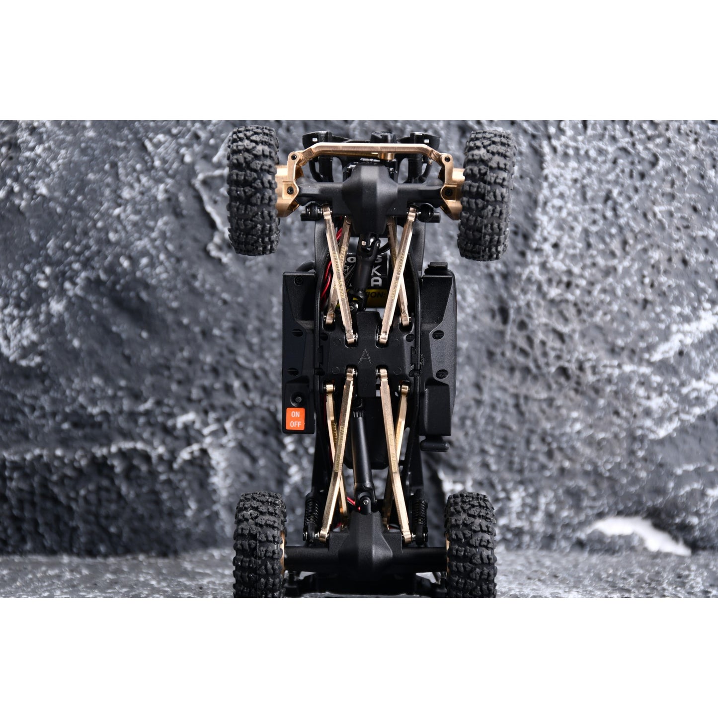 BRASS FRONT & REAR LINK SET - SCX30