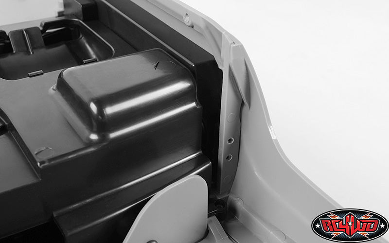 RC4WD 1985 Toyota 4Runner Tailgate Assembly/ Front Door Bulkhead