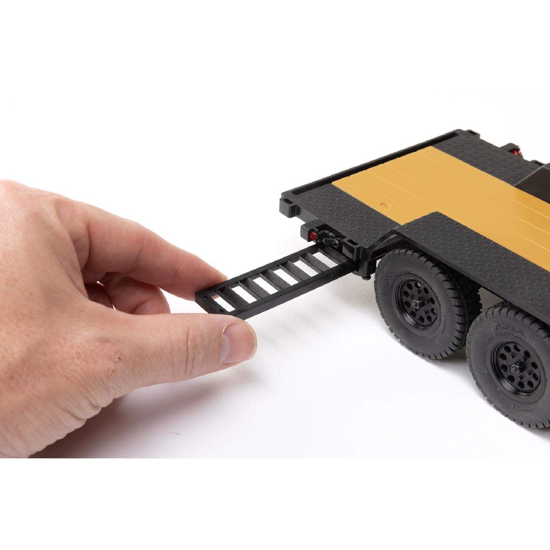 Axial 1/24 Flat Bed Vehicle Trailer with LED Taillights
