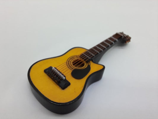 Guitare sèche  »Scale 1/10 (GS-2)